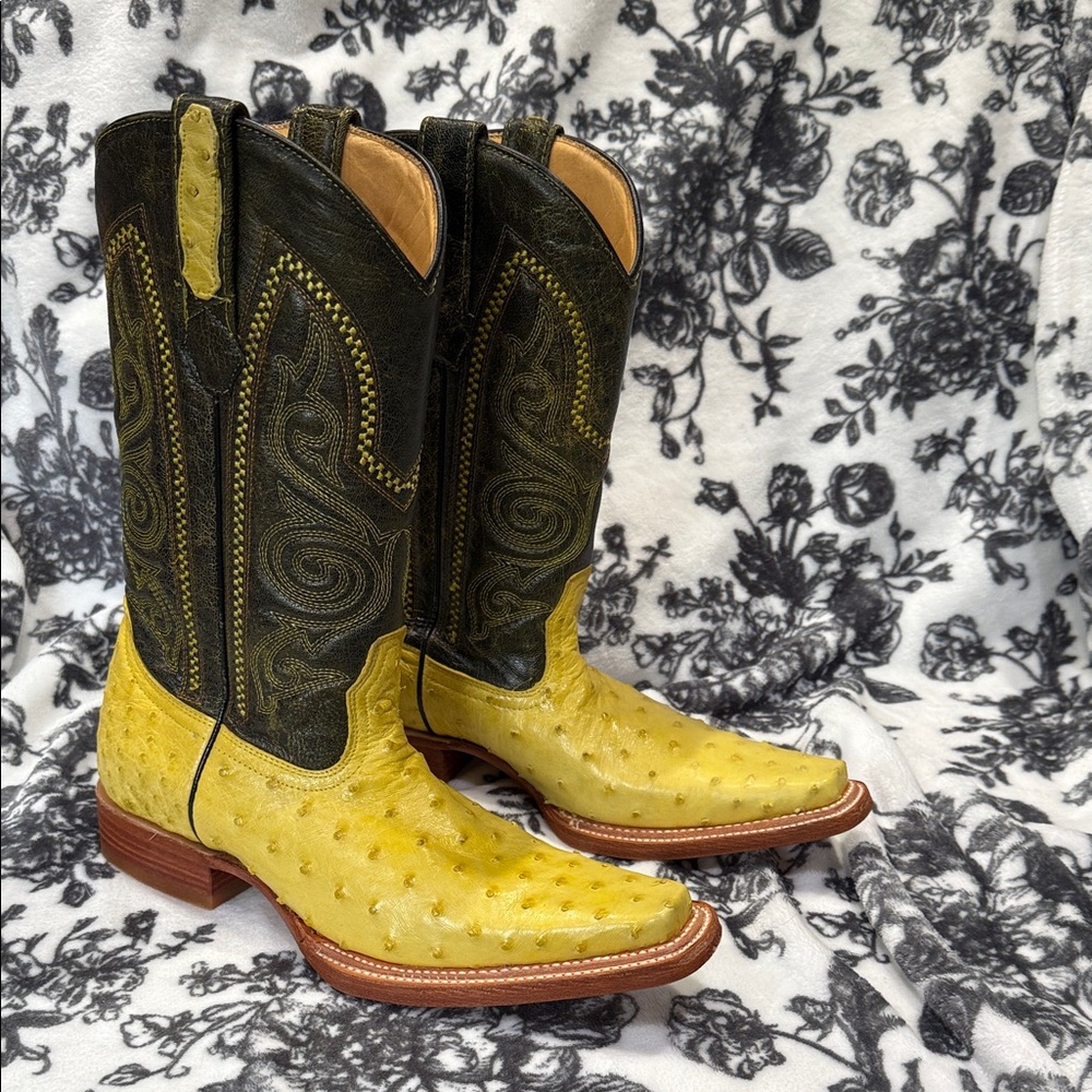 Los Altos Sz M6.5 Ostrich “Versace”  Boots